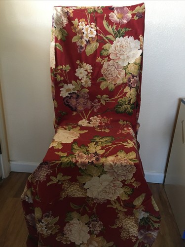 Dining room armless chair - room,